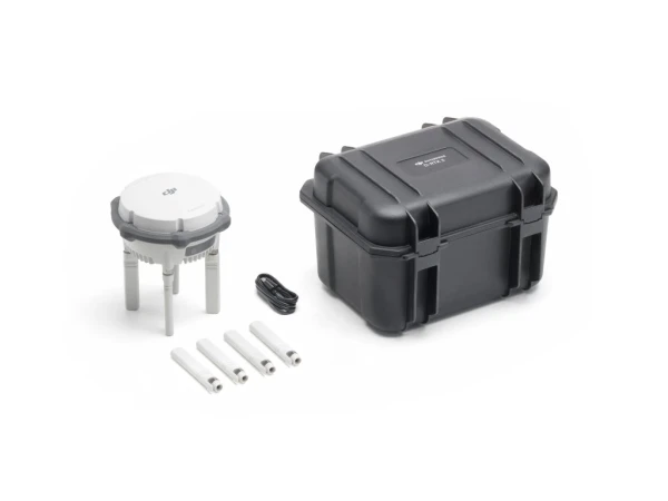 D-RTK 3 Multifunctional Station 3